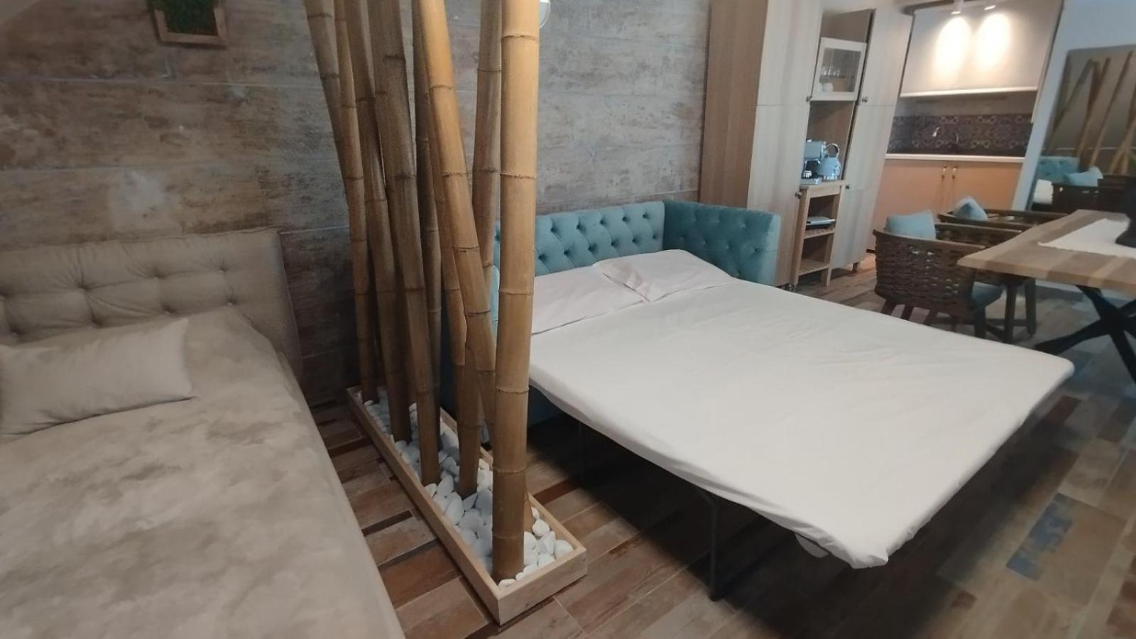 La Grande Suite22 Néa Fókaia エクステリア 写真